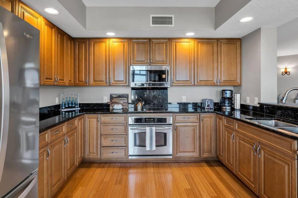 Coastal Elegance: Your Clearwater Beach Escape ภายนอก รูปภาพ