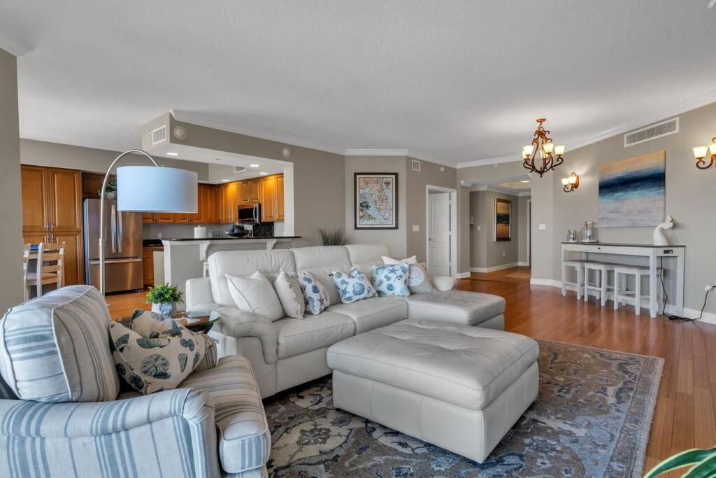 Coastal Elegance: Your Clearwater Beach Escape ภายนอก รูปภาพ